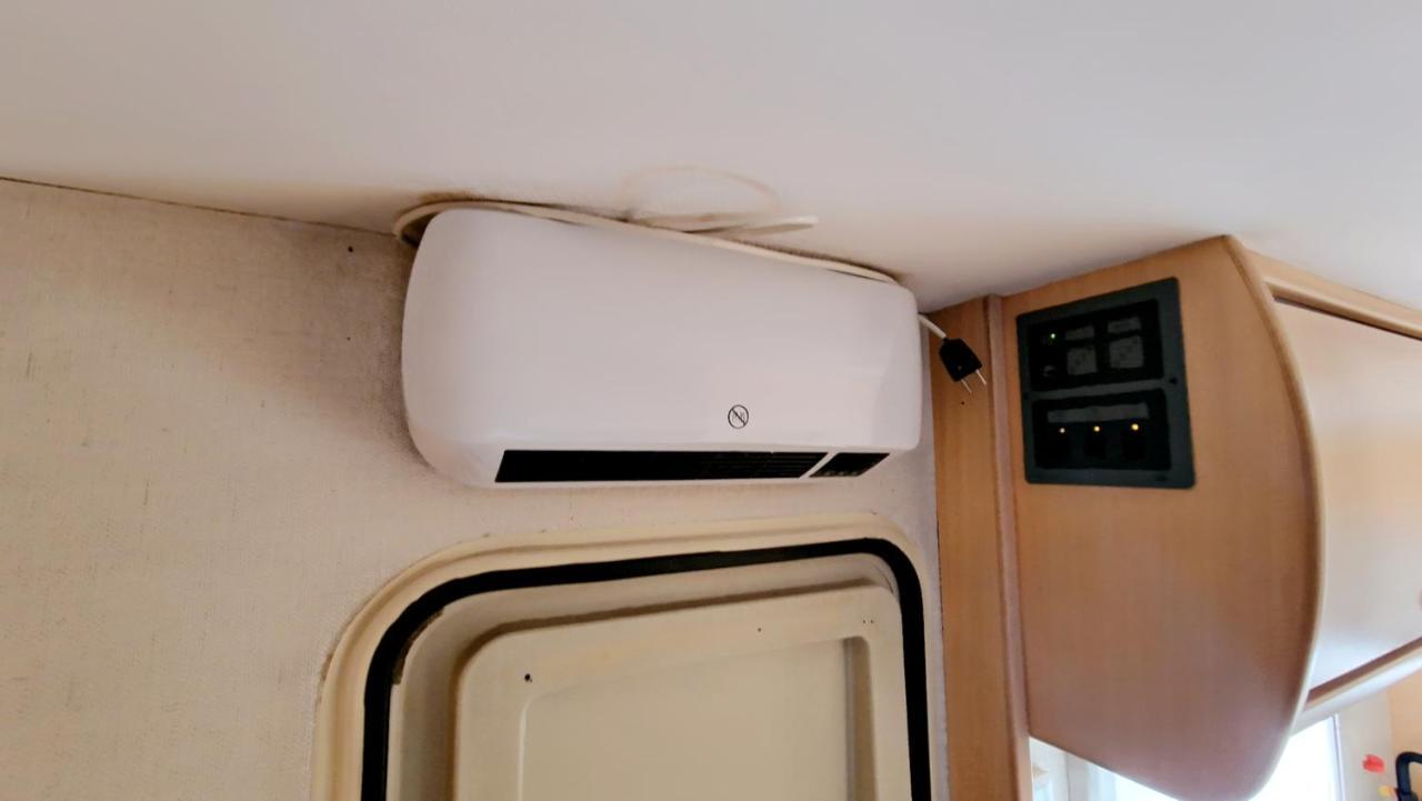Camping-Car Vitry-le-Francois Exterior photo